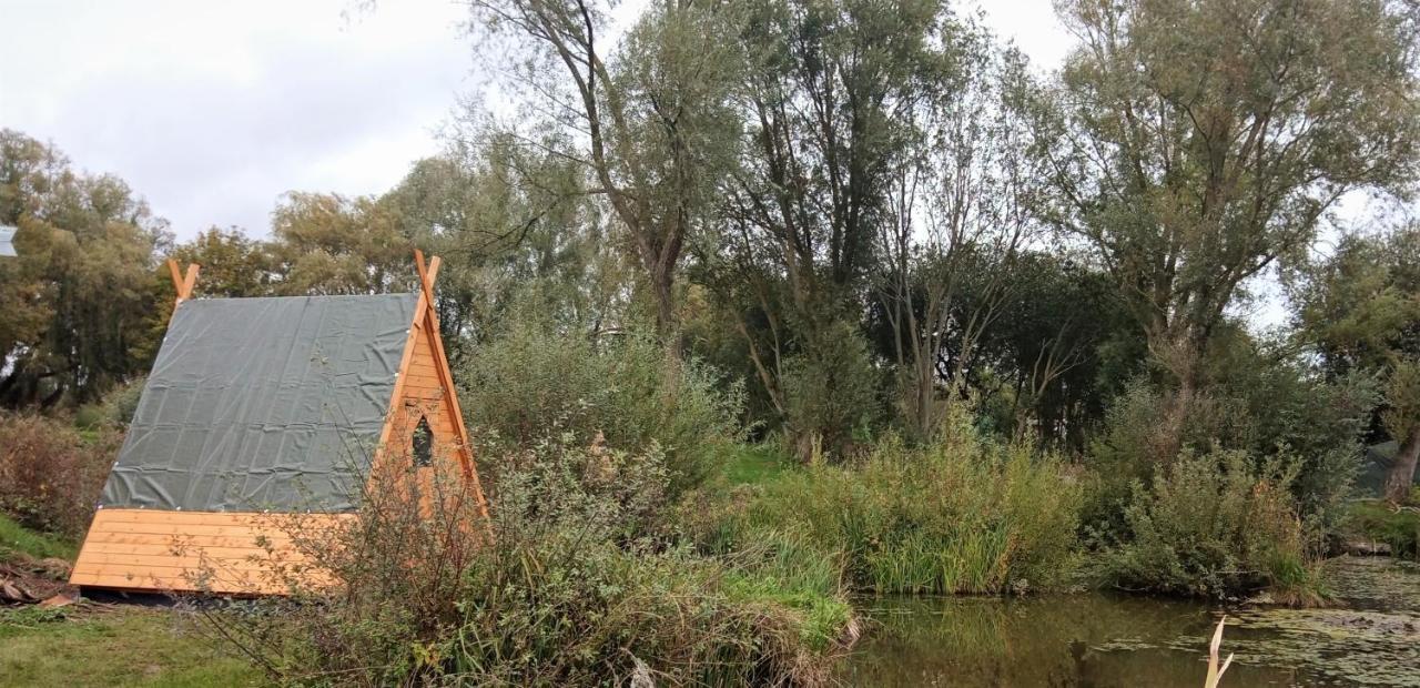 Hotel Rum Bridge "Owl Watch" Wooden Tipi Sudbury  Esterno foto