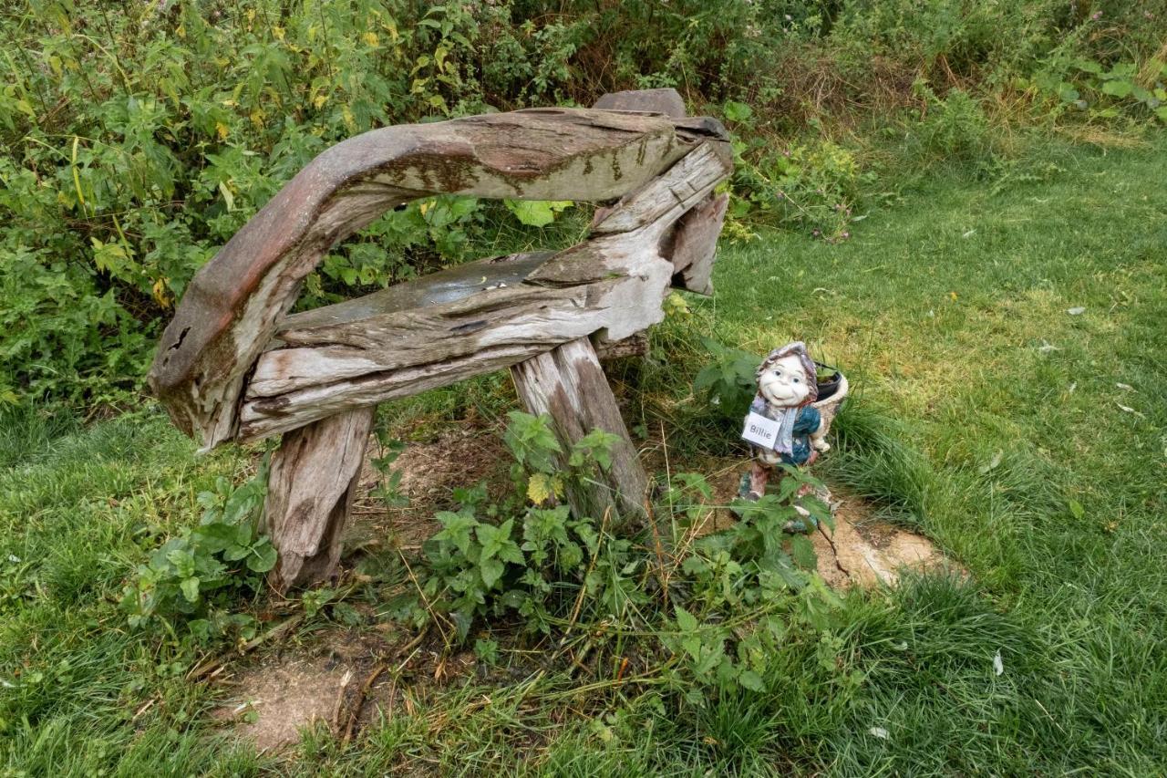 Hotel Rum Bridge "Owl Watch" Wooden Tipi Sudbury  Esterno foto