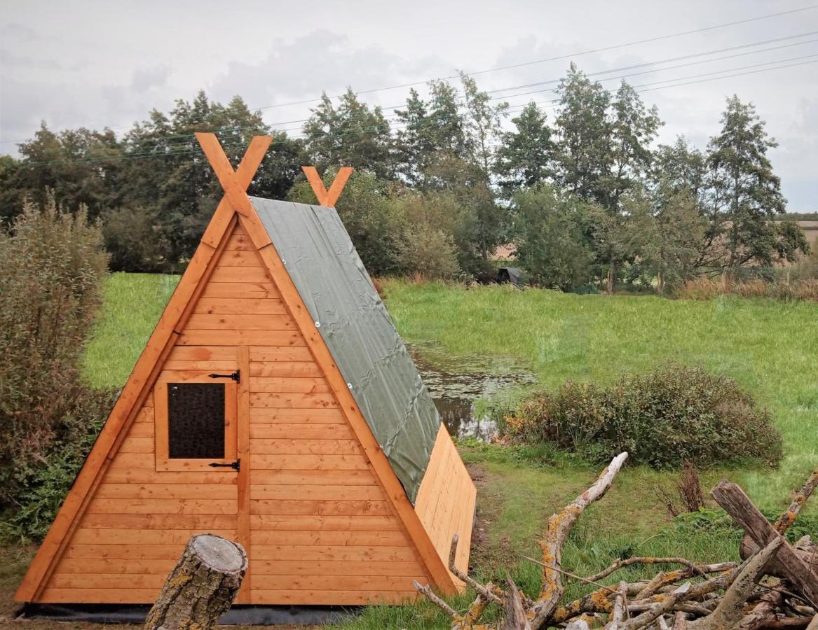Hotel Rum Bridge "Owl Watch" Wooden Tipi Sudbury  Esterno foto